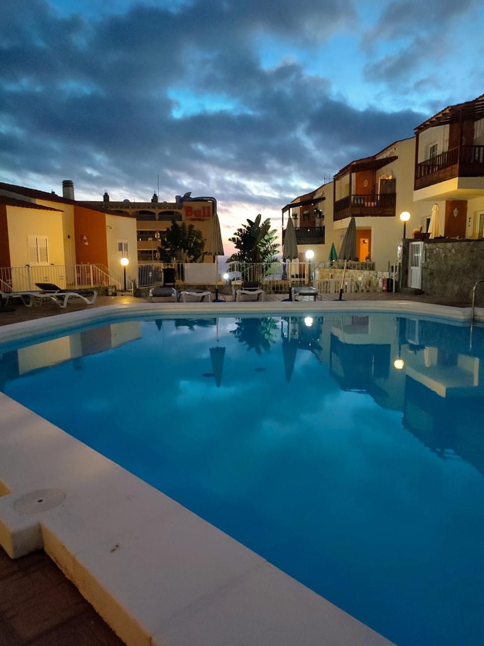 Pool view, Swimming pool