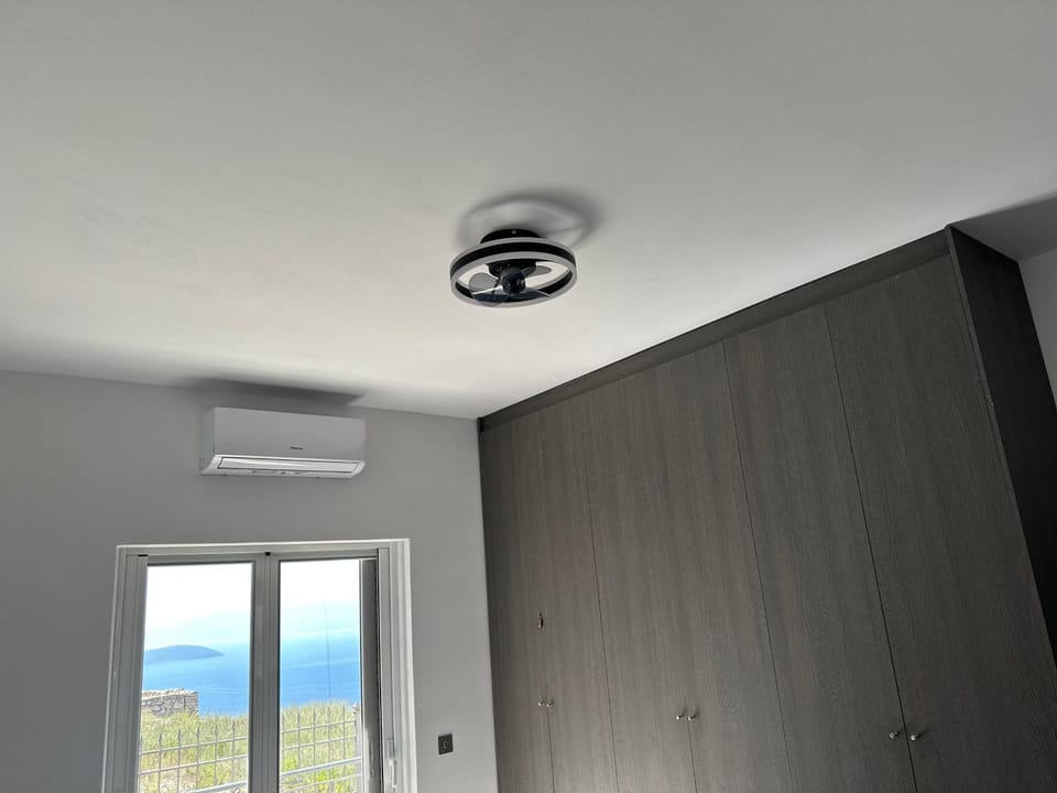 Best Sunsets Apartment in Vlorë County, Albania