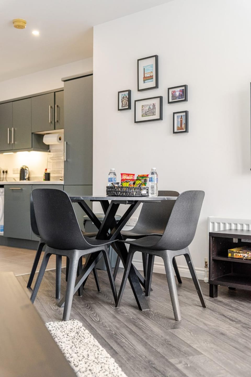 Stylish City Apt Belfast Cathedral Qtr Apartment in Belfast