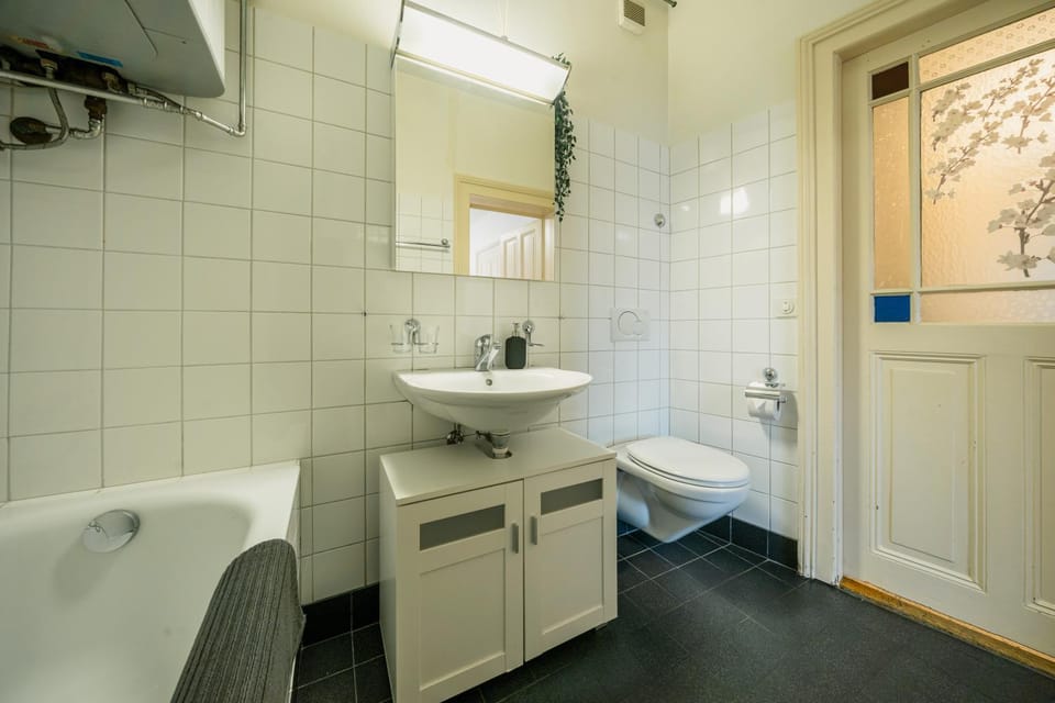 Toilet, Bathroom, Bath