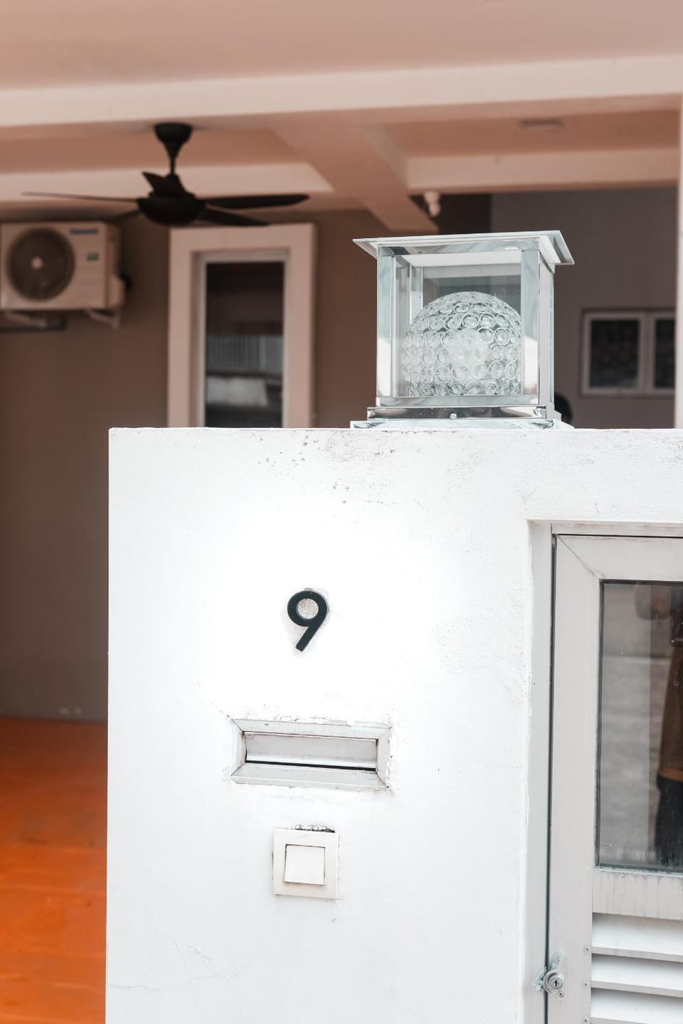 Big Terrace House for 14 Guests with Free WiFi and Netflix near Taiping Lake Garden Zoo Apartment in Perak