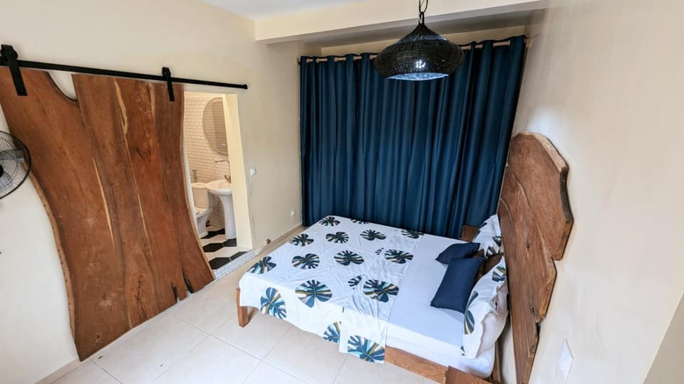 80 m de la plage, Appartement entier et indépendant Apartment in Thiès Region, Senegal