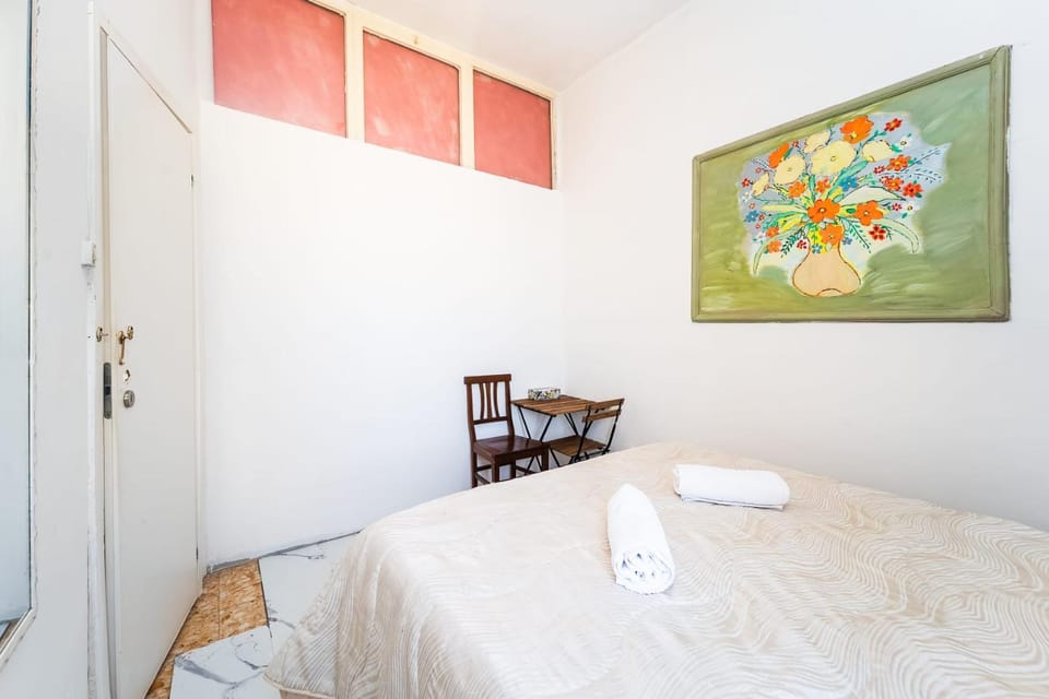 tangueu room 74-Napoli Centrale Apartment in Naples