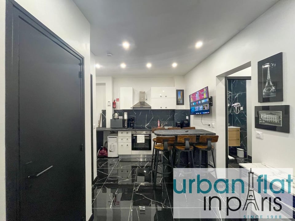 Urban Flat 189 - Atelier Montparnasse Vuitton Apartment in Paris