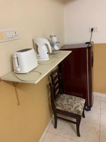 Coffee/tea facilities, Kitchen or kitchenette