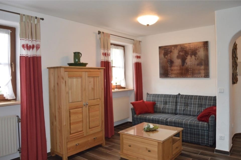 Am Sonneneck"Nr 7" mit Sauna Apartment in Ruhpolding