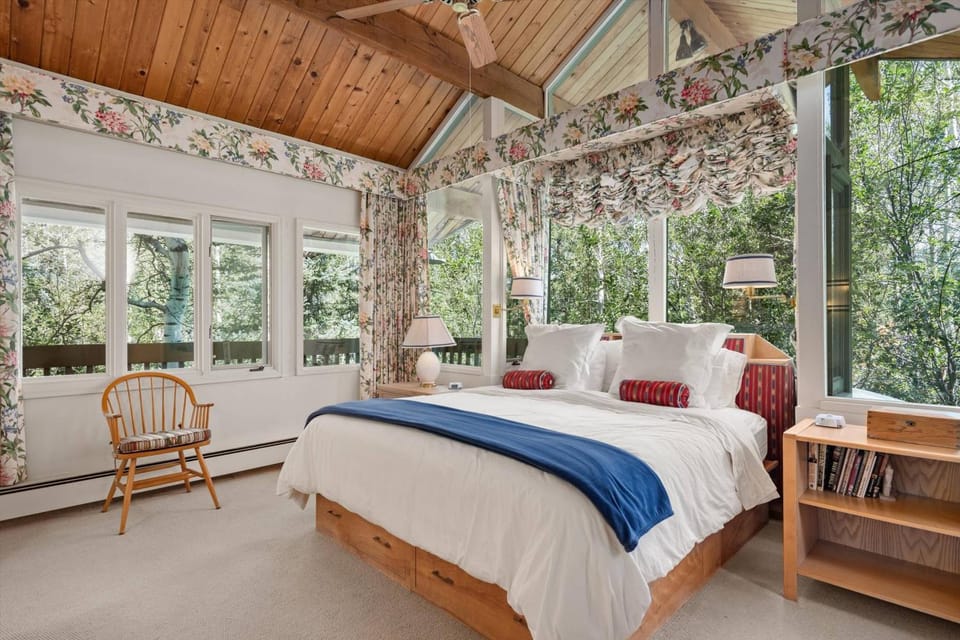 Glen Eagle Drive Home House in Aspen