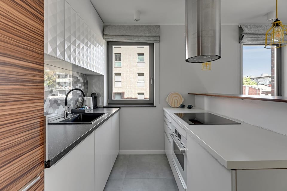 Coffee/tea facilities, Kitchen or kitchenette, dishwasher, stove