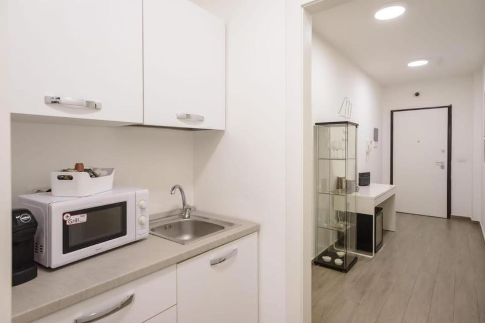 Coffee/tea facilities, Kitchen or kitchenette, minibar