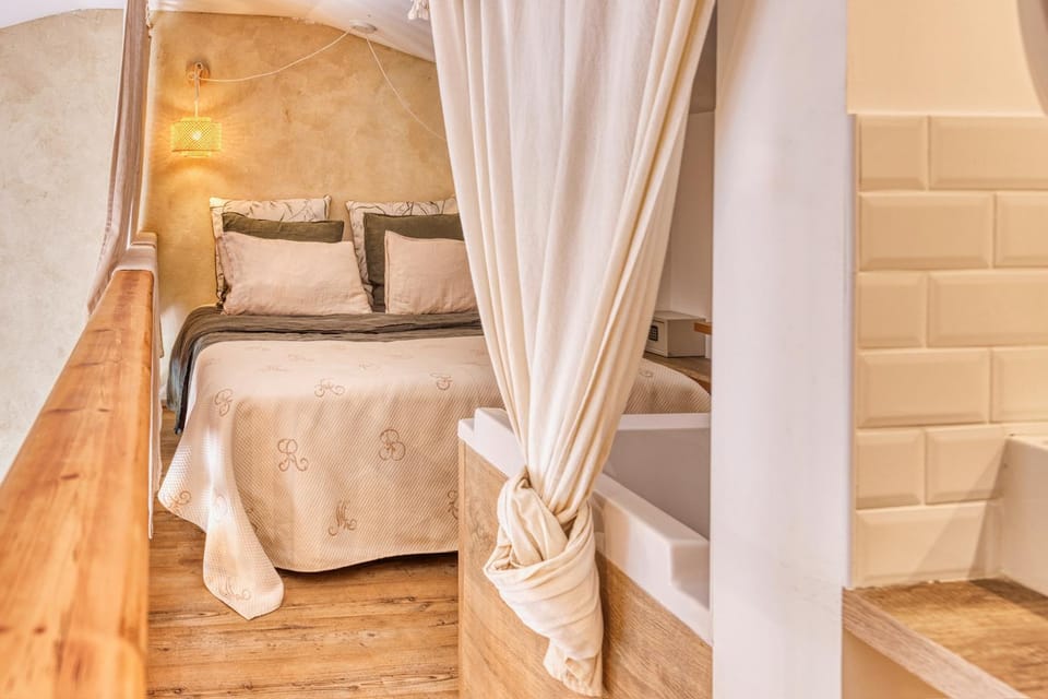 Bastide des Moulins House in Gordes