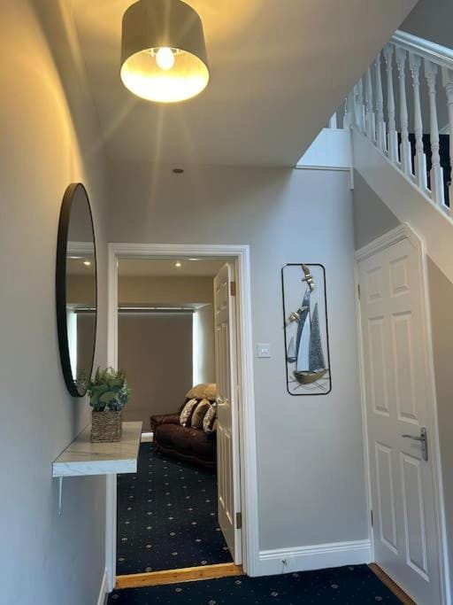 No 12 Bridge Street - Town Centre Apartment Apartment in Westport