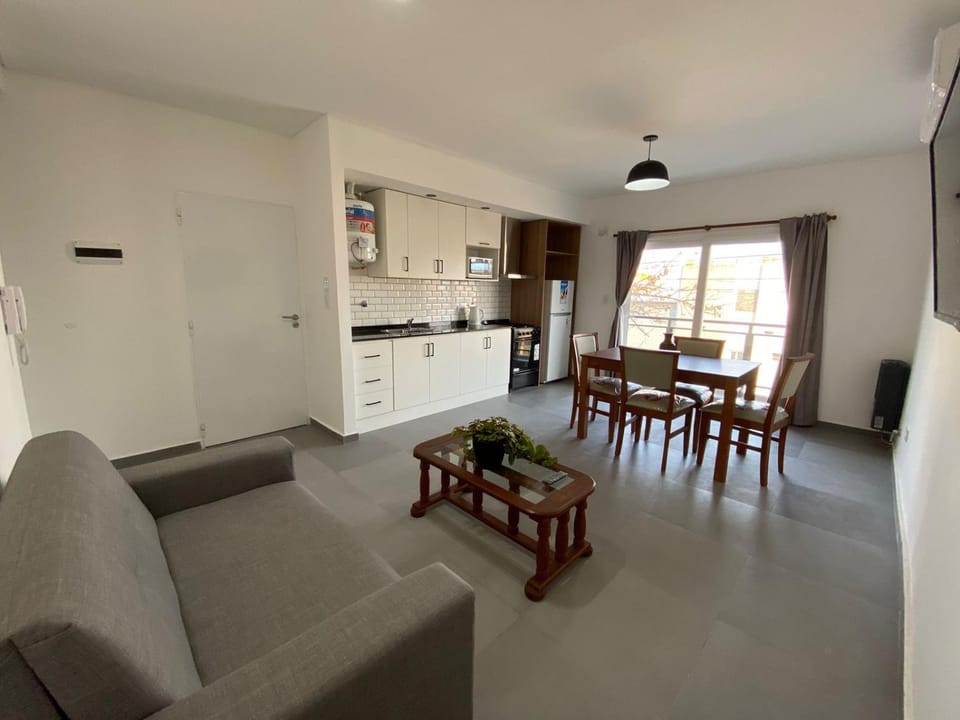 TV and multimedia, Kitchen or kitchenette, Living room