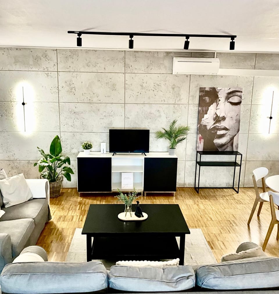Spacious Apartment near City Center with Balcony and Garage Parking Apartment in Prague