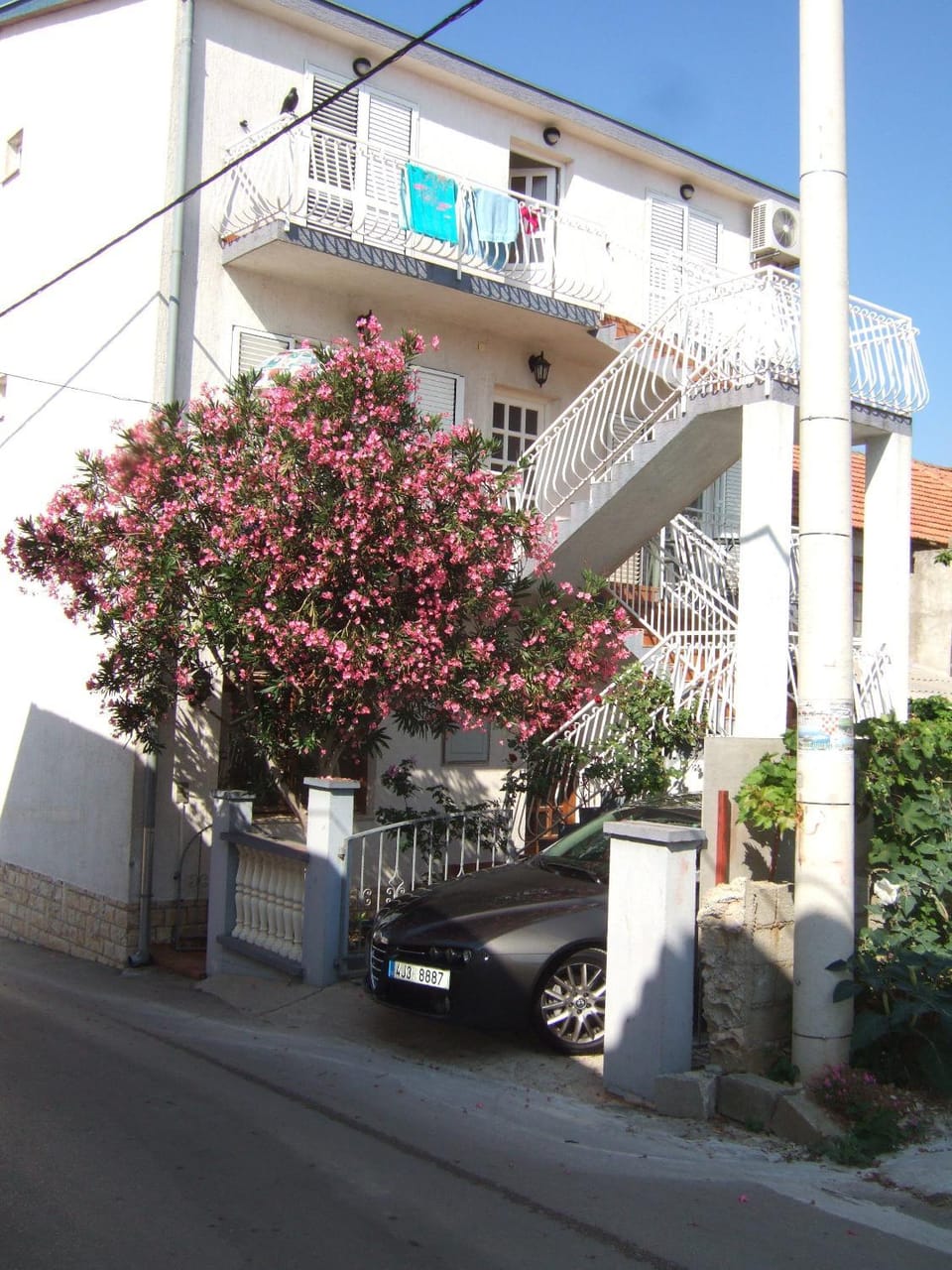 Property building, Day