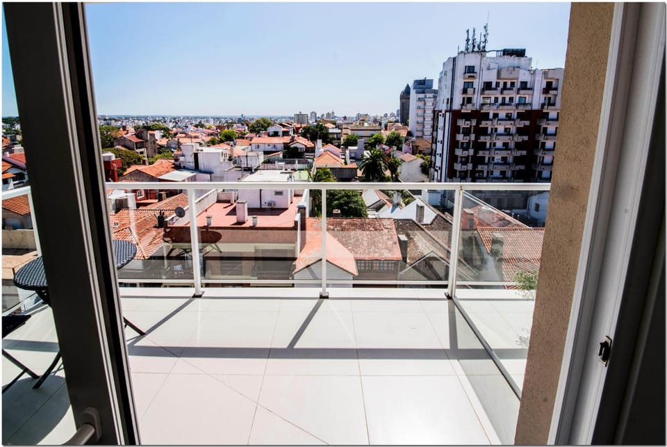 Balcony/Terrace, City view