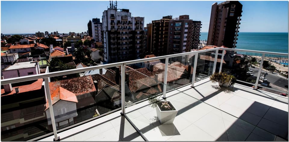 Balcony/Terrace, City view, Sea view