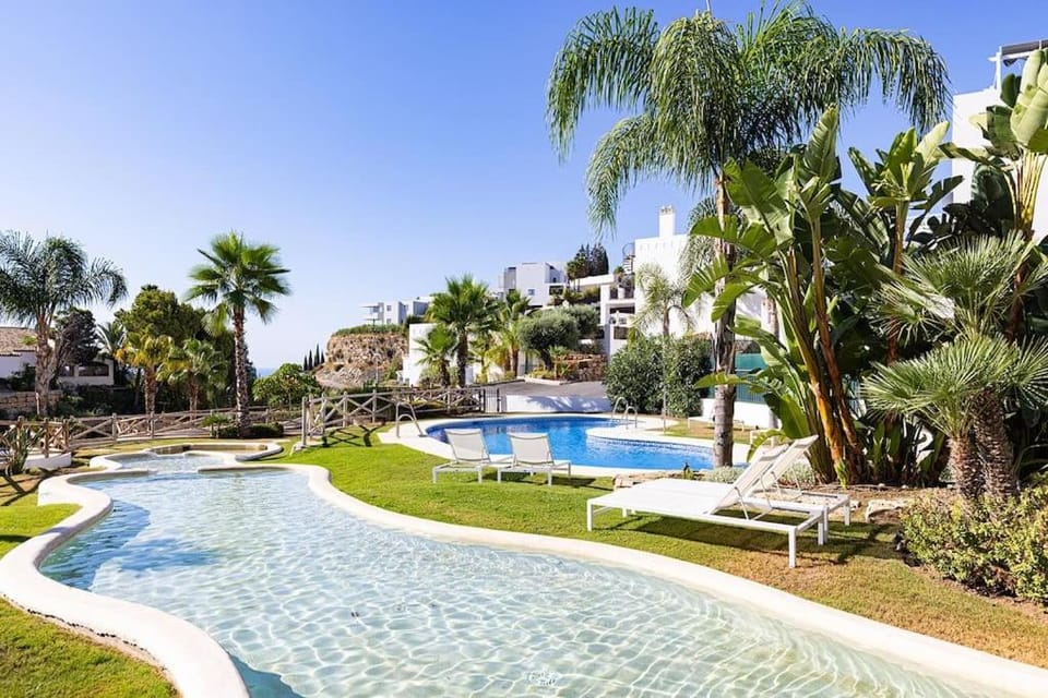 Natural landscape, Garden, Swimming pool, sunbed