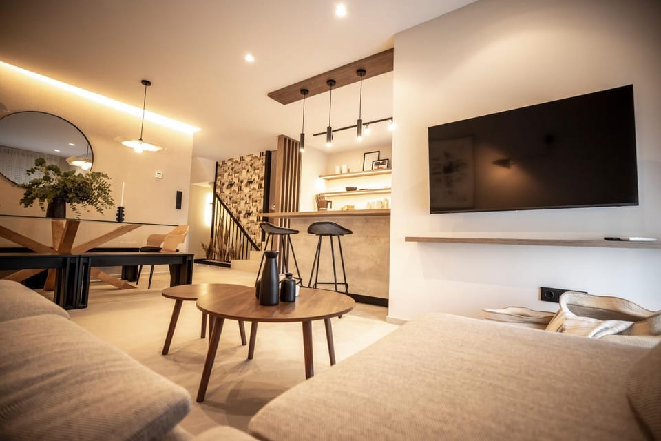 TV and multimedia, Kitchen or kitchenette