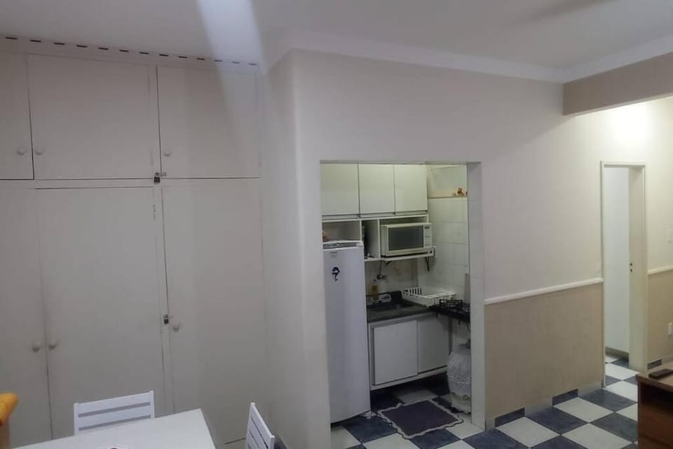 Apartamento Kitnet Flat no Guaruja Apartment in State of São Paulo