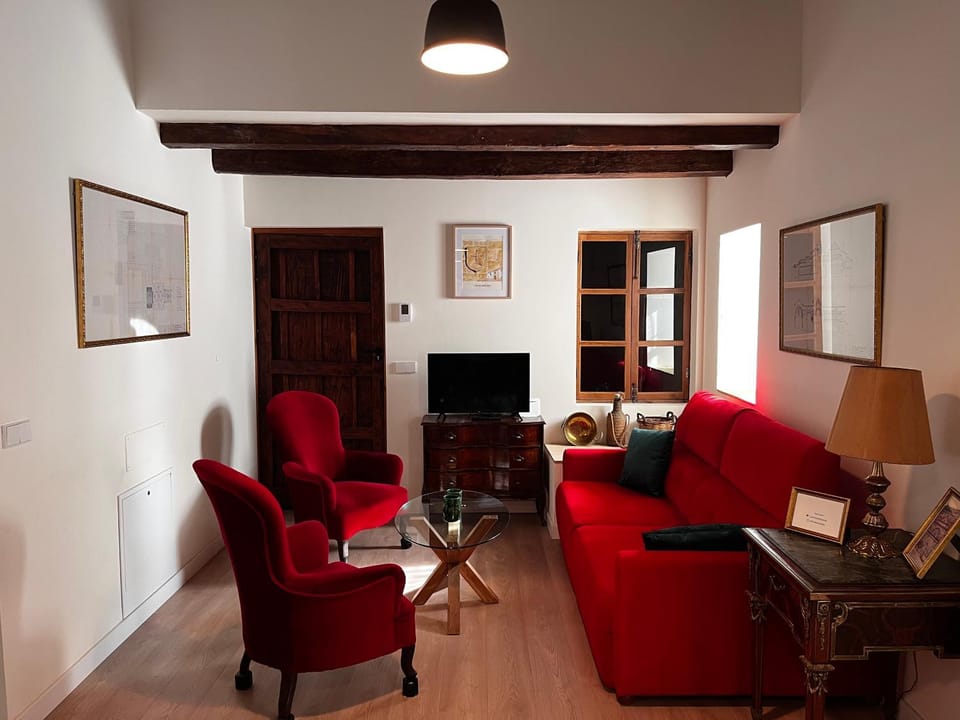 TV and multimedia, Living room, Seating area