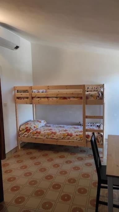 bunk bed