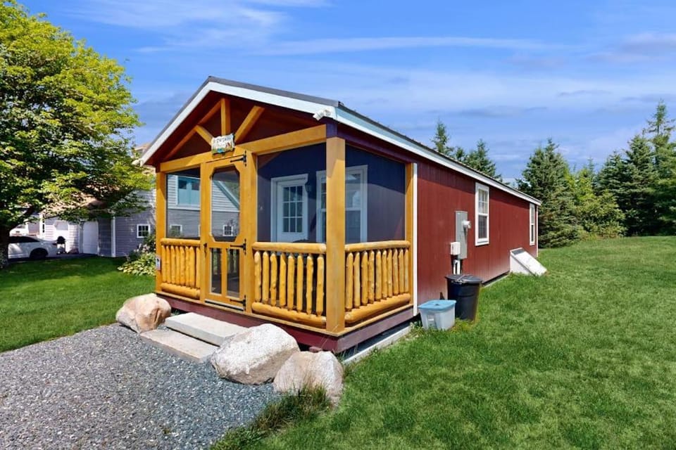 Property building, Day