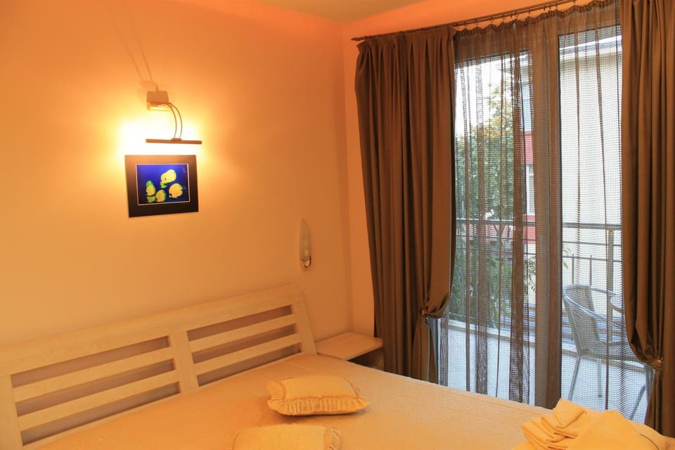 Stela Guest House Bed and Breakfast in Burgas Province