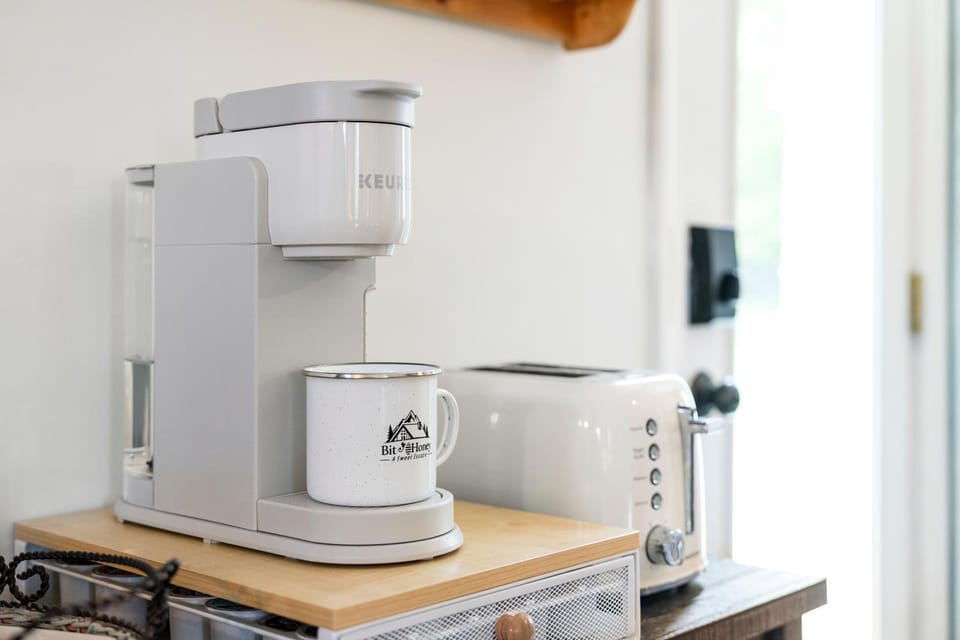 Coffee/tea facilities, Kitchen or kitchenette, toaster