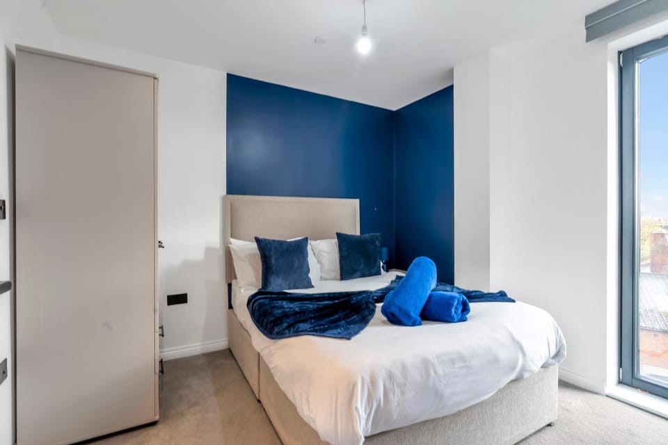 Bed, Photo of the whole room, Bedroom, towels, wardrobe