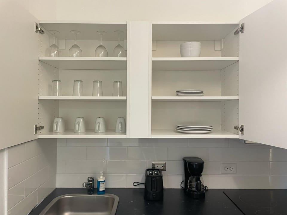Coffee/tea facilities, Kitchen or kitchenette