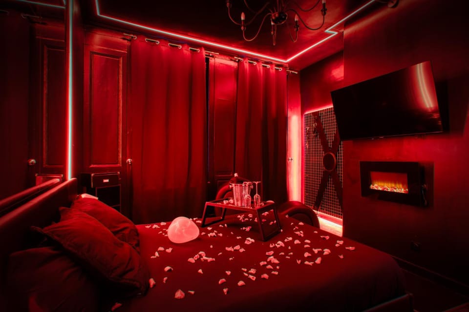 TV and multimedia, Photo of the whole room