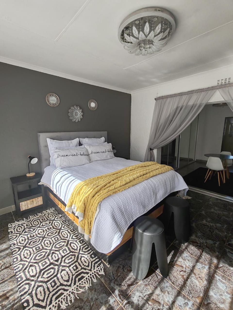 Rugged Rose Bed and Breakfast in Gauteng