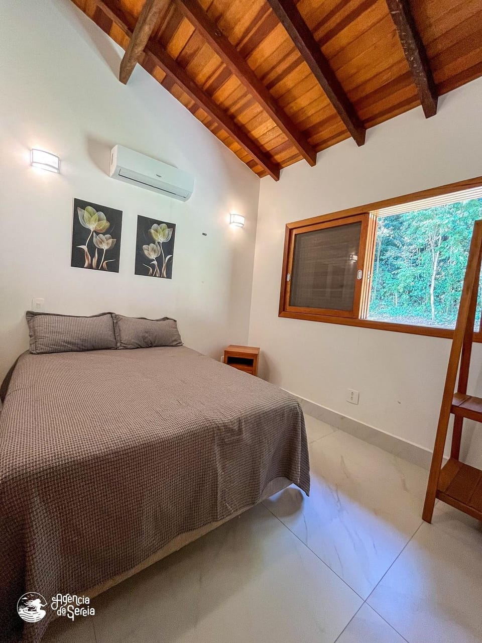 Casa com Churrasqueira em Condomínio a 270m praia House in State of São Paulo