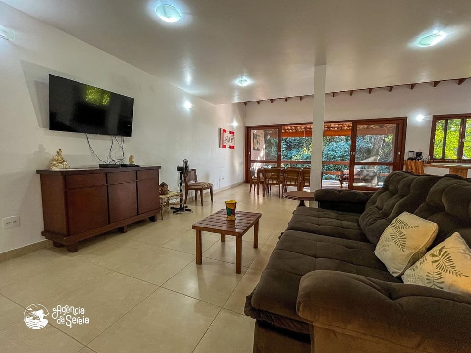 Casa Espaçosa perto da Praia das Conchas, Ilhabela House in State of São Paulo