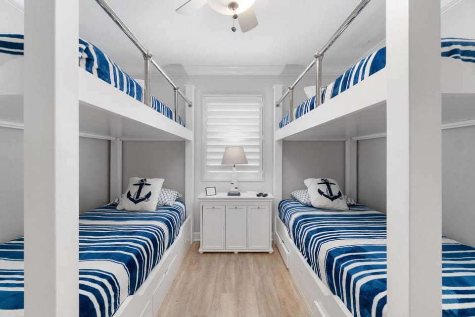 Modern Direct Beachfront Paradise, 3 Bedroom, 2 and Half Bath House in Bonita Springs