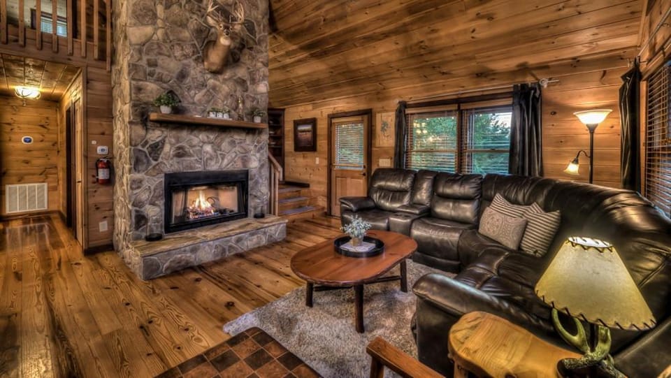 Knotty By Nature House in Georgia