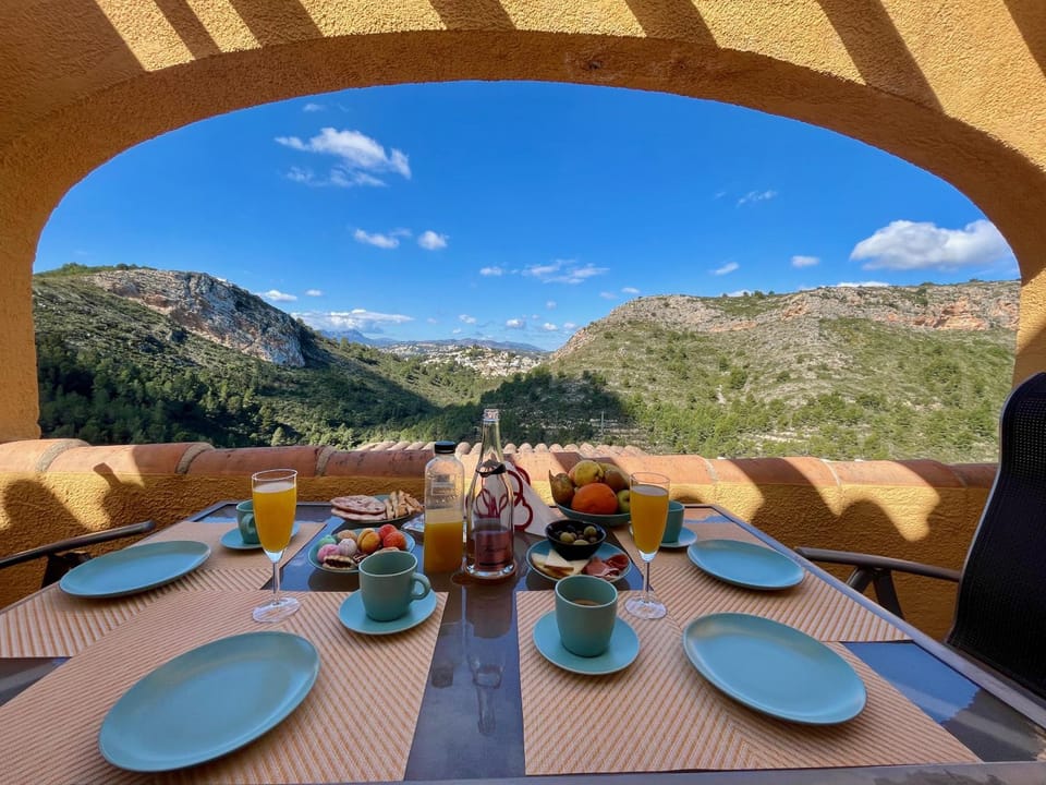 Natural landscape, Balcony/Terrace, Balcony/Terrace, Mountain view