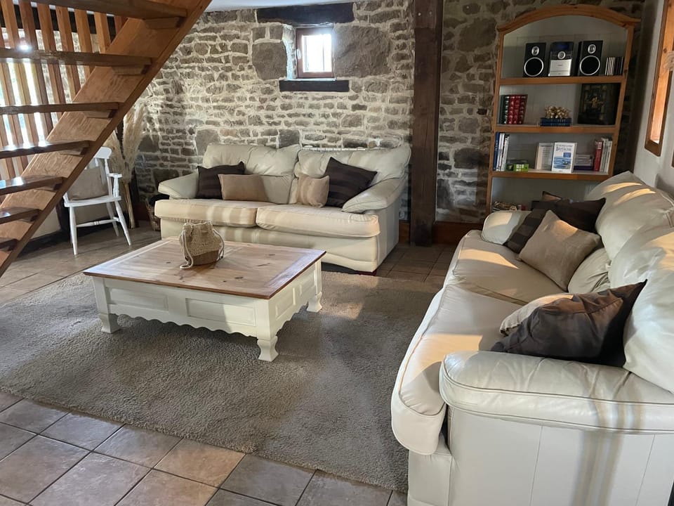 Rustic and spacious converted Barn House in Normandy