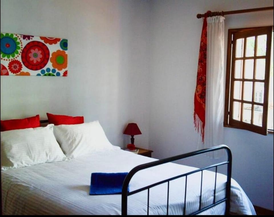 Amor house, praia da Amorosa viana House in Viana do Castelo District