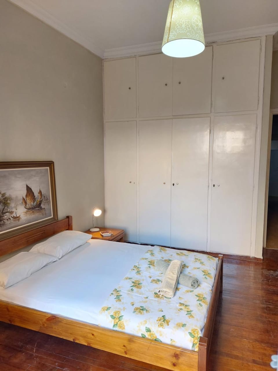 5' απο μετρό, δωμάτιο με μπαλκόνι Vacation rental in Athens