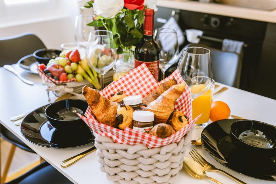 Food and drinks