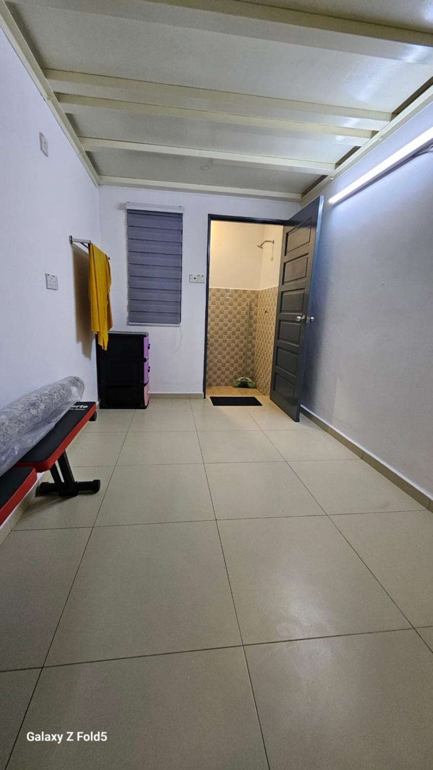 Homestay Sarah Ali Kuantan SELESA,BERSIH & LUAS House in Pahang, Malaysia