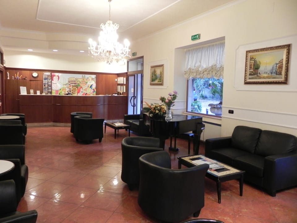 Living room, Lobby or reception, Seating area