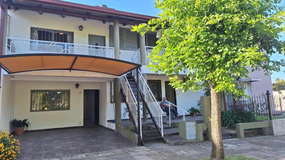 Property building, Day