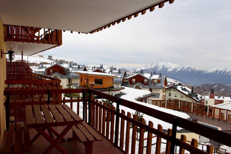 Refugio Dúplex en Centro de Ski La Parva, Farellones - Departamento para 8 personas! Disponible semana del 21 al 28 de agosto o semana del 28 al 04 de septiembre de 2026 Apartment in San Jose de Maipo