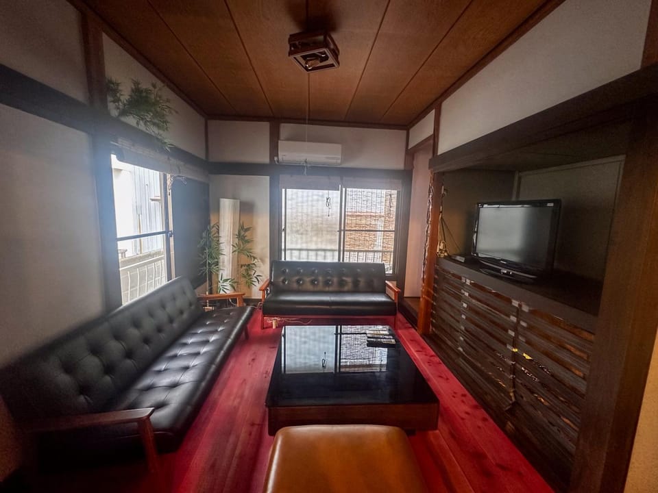 TV and multimedia, Living room