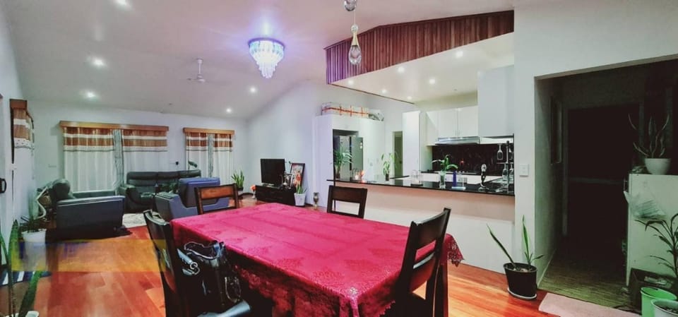 Kitchen or kitchenette, Living room, Dining area