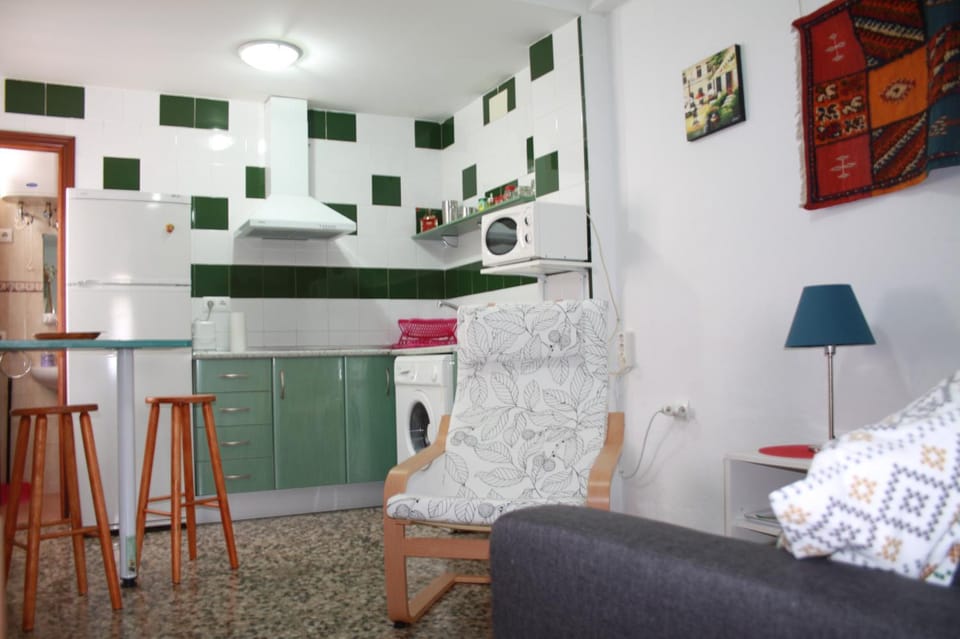 Living room, Decorative detail, Seating area