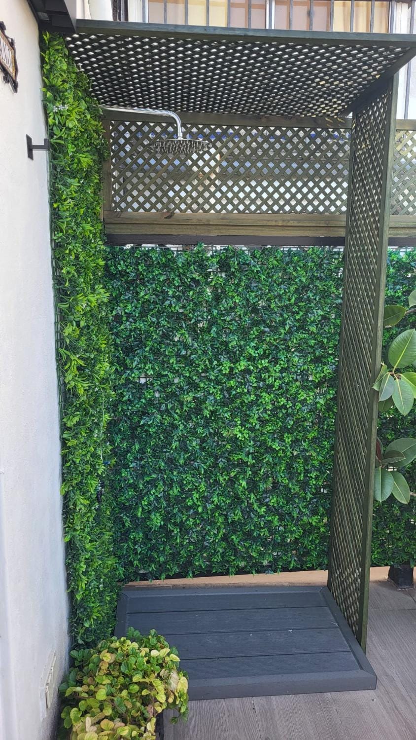 New! Cozy for couples with private patio Apartment in Seville