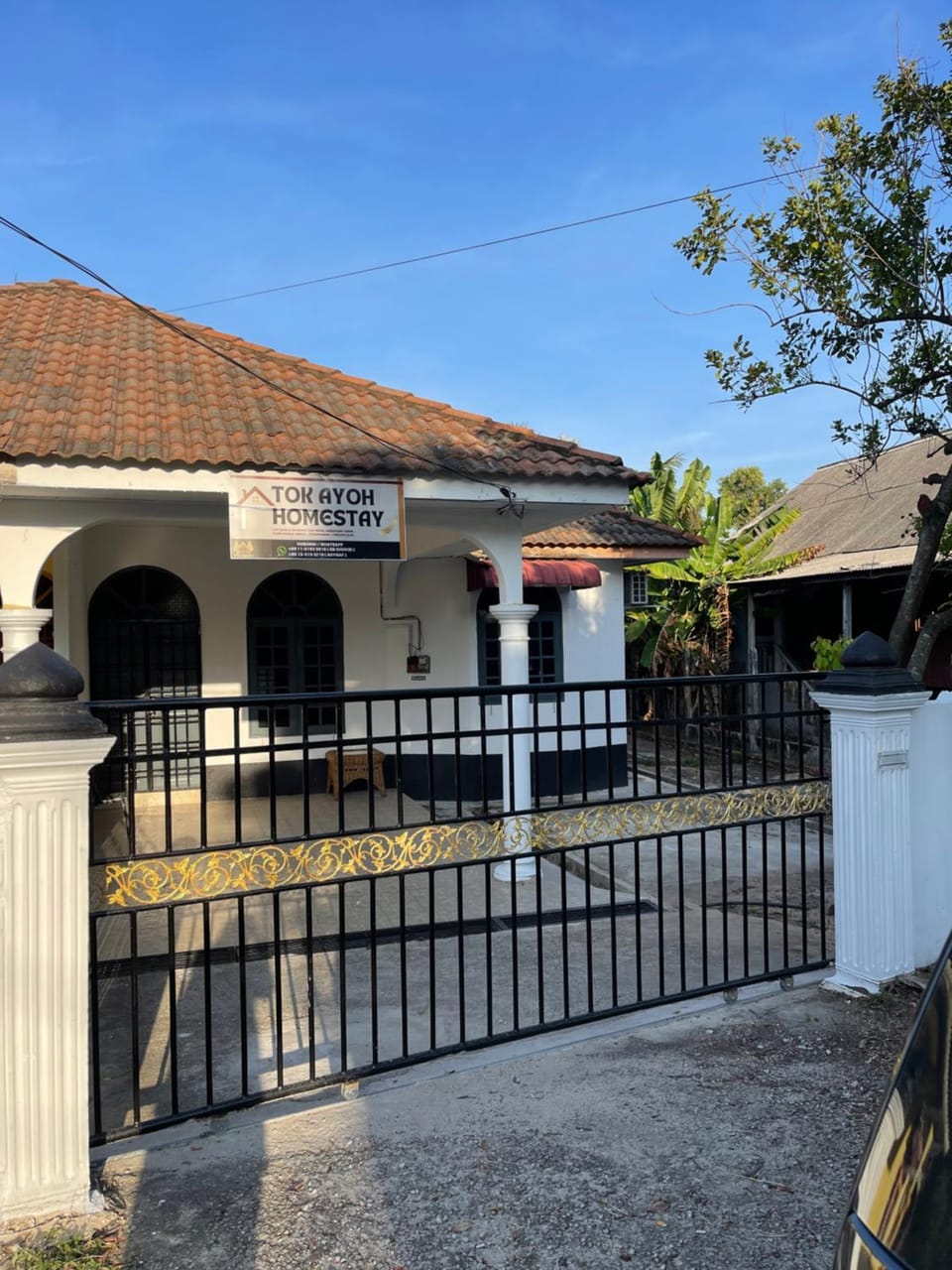 Property building, Parking